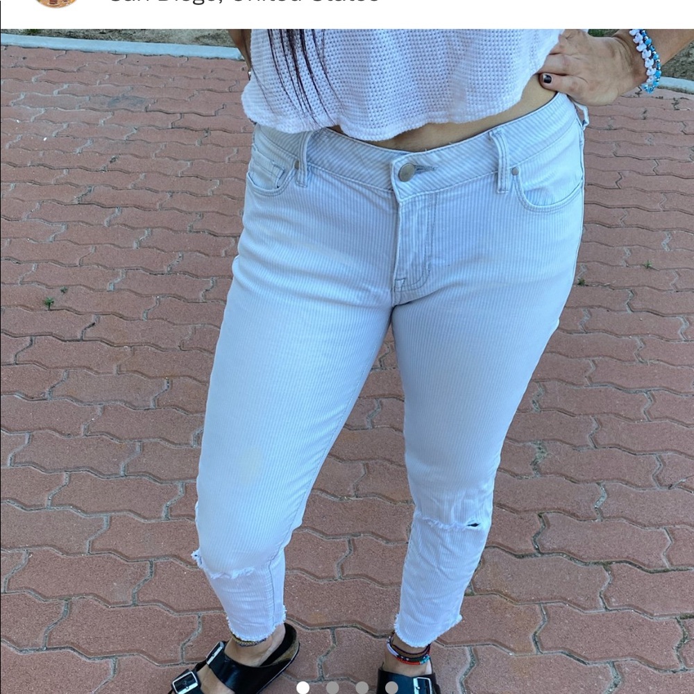 White n blue stripe jeans